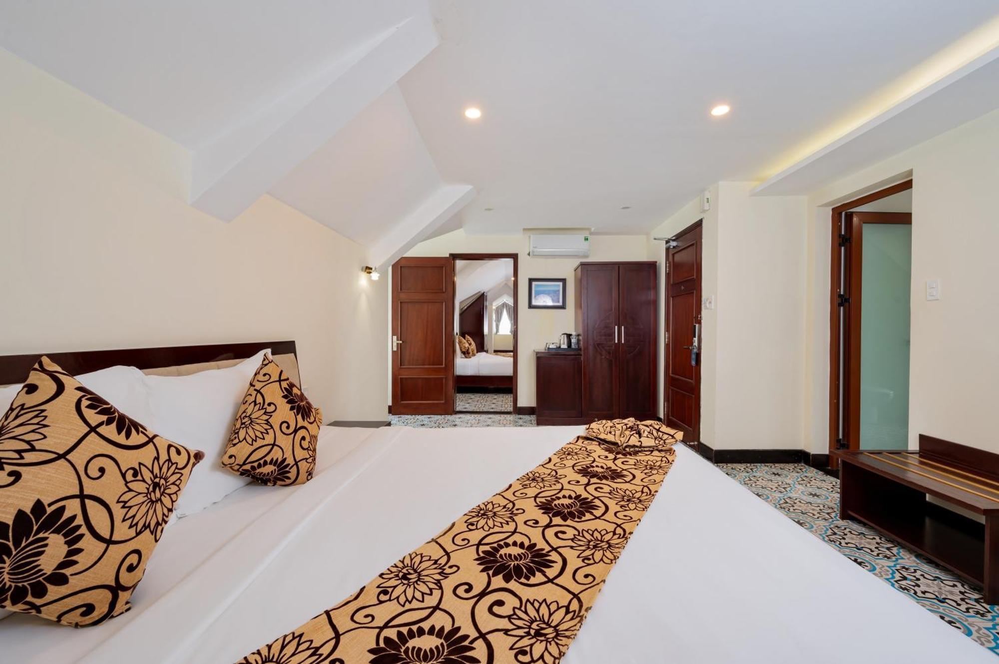 Hoi An Canal House Екстериор снимка